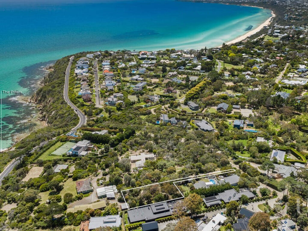 Crafting Your Coastal Sanctuary: Styling Tips from Mount Martha Homes